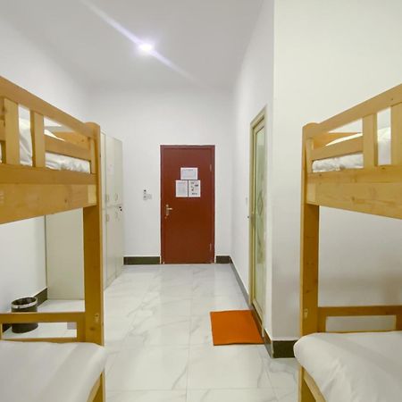 Easy Backpackers Paradise Sihanoukville Eksteriør billede